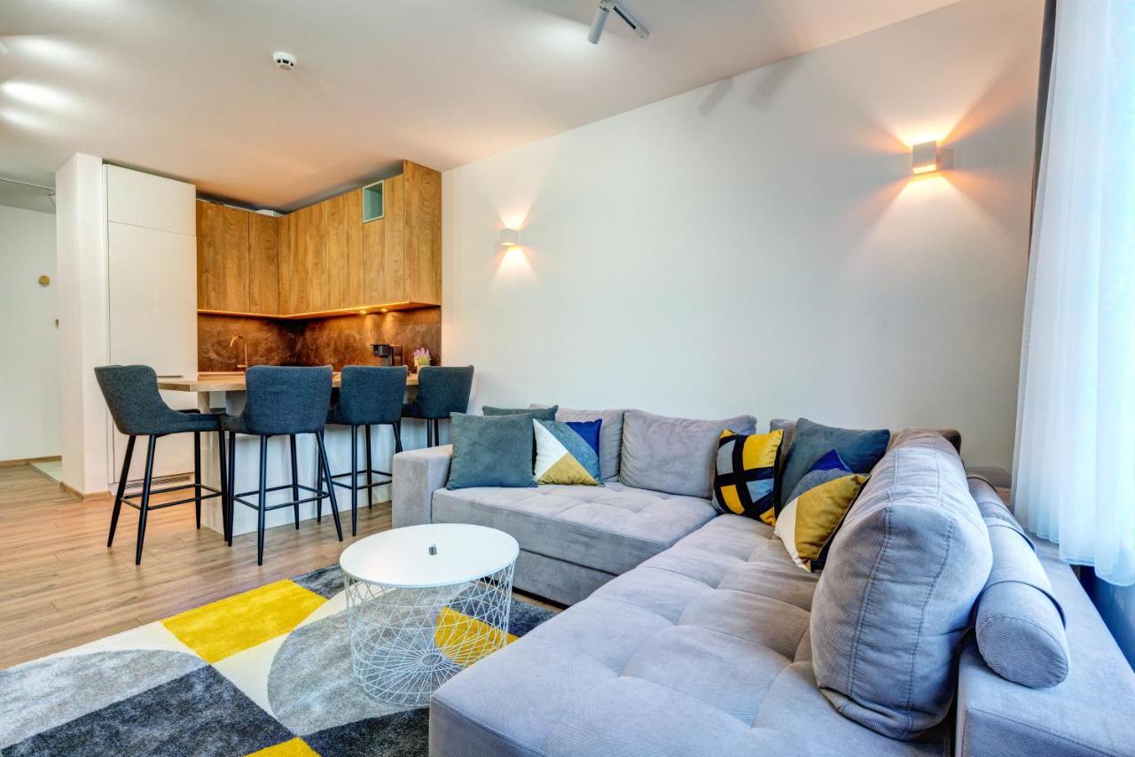 N.Joy Holiday Apartment 534 By Oak Residence Smolyan Exterior photo